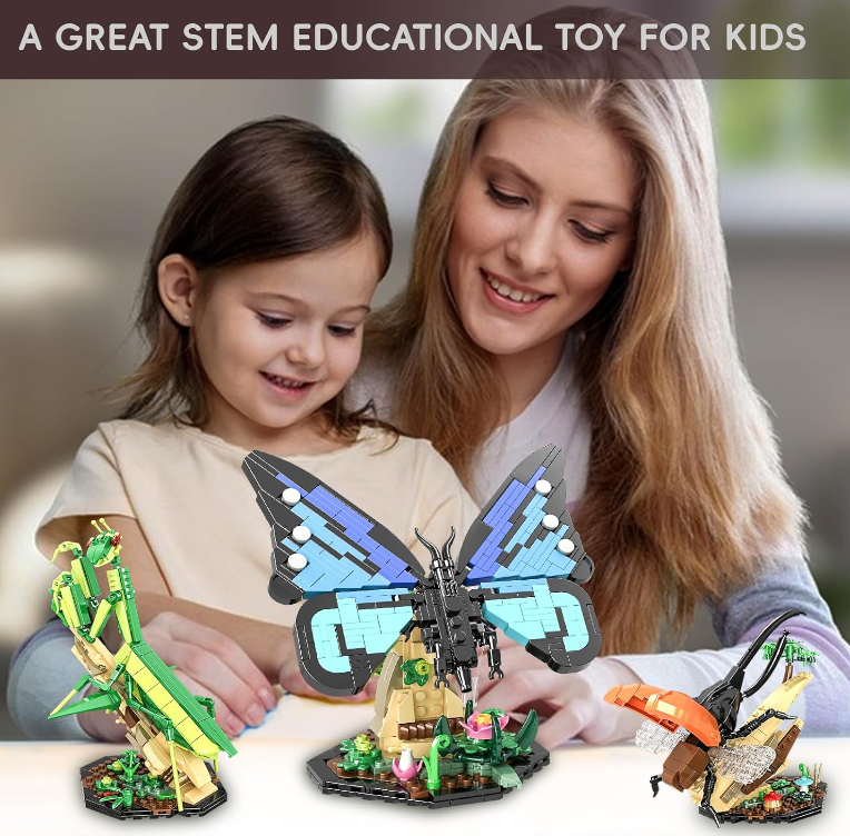 Insect Collection Building Toy Set, with Life-Size Blue Butterfly, Mantis and Beetle Display Models, Fun Gift for Nature Lovers, Bug Building Office Home Decorative, Gifts Ideal for Adults Kid 6+